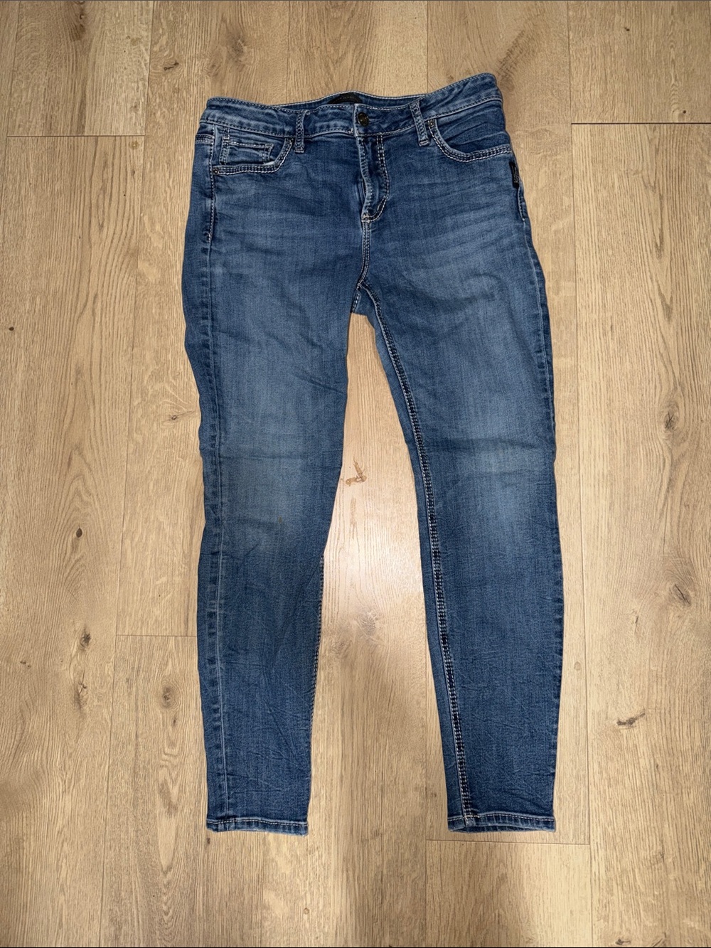 Silver Jeans Women's Dark Blue Skinny Jeans